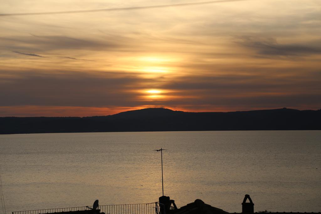 La Dimora Di Checchino Bed and Breakfast Anguillara Sabazia Buitenkant foto